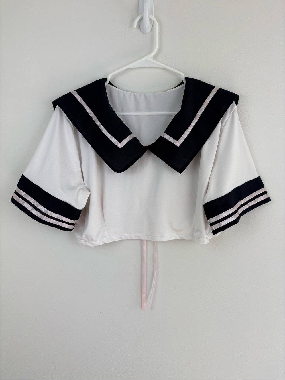 Sailor School Girl Cropped Top EUC 2X Navy Trim Pink Ribbon Cosplay Kawaii Anime